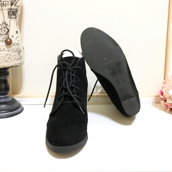 2 Inch Black wedge booties - Picture 4 of 7